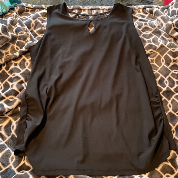 Tops - 4/$20 Sleeveless top